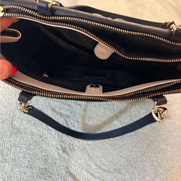 Kate Spade Large Hazel Court
Mason Bow Tie Bag - Picture 7 of 12